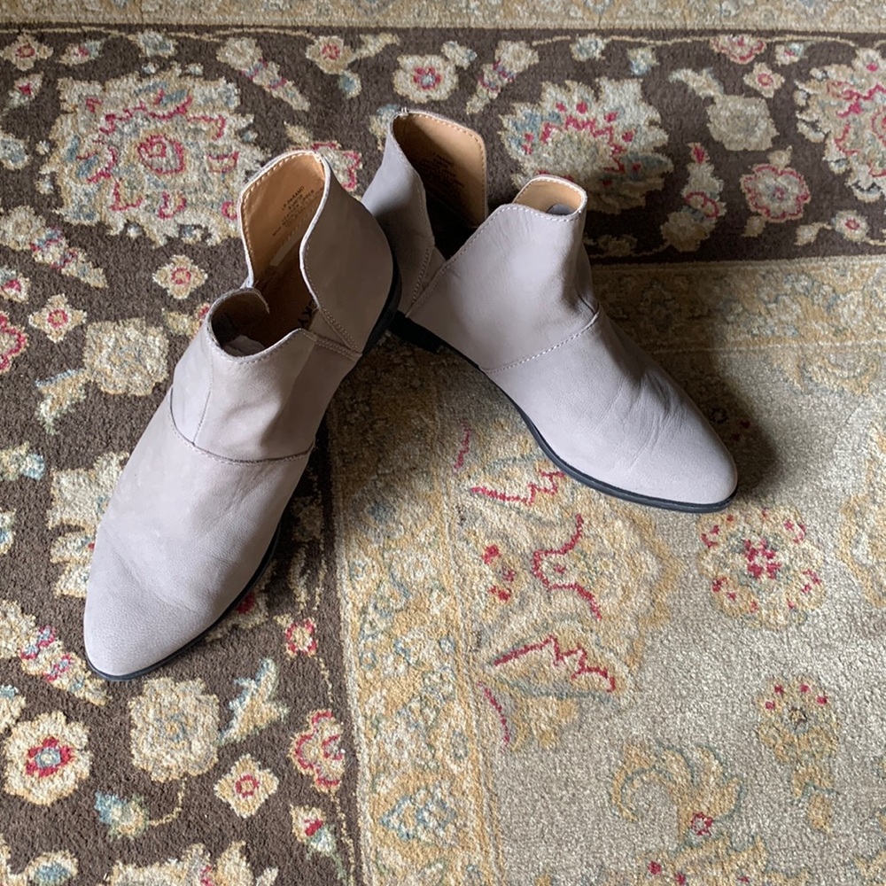 Darling Lucky Brand Booties